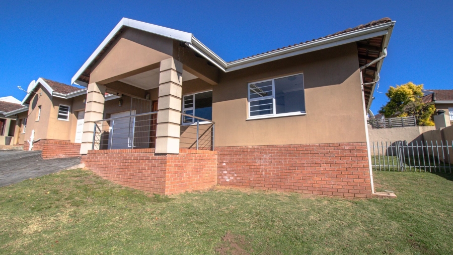 3 Bedroom Property for Sale in Beacon Bay North Eastern Cape